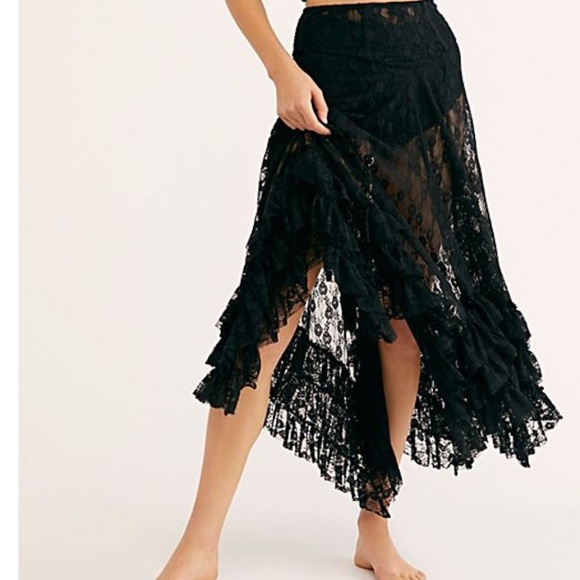 NWT RARE Free People lacy top and skirt set green - Picture 4 of 8